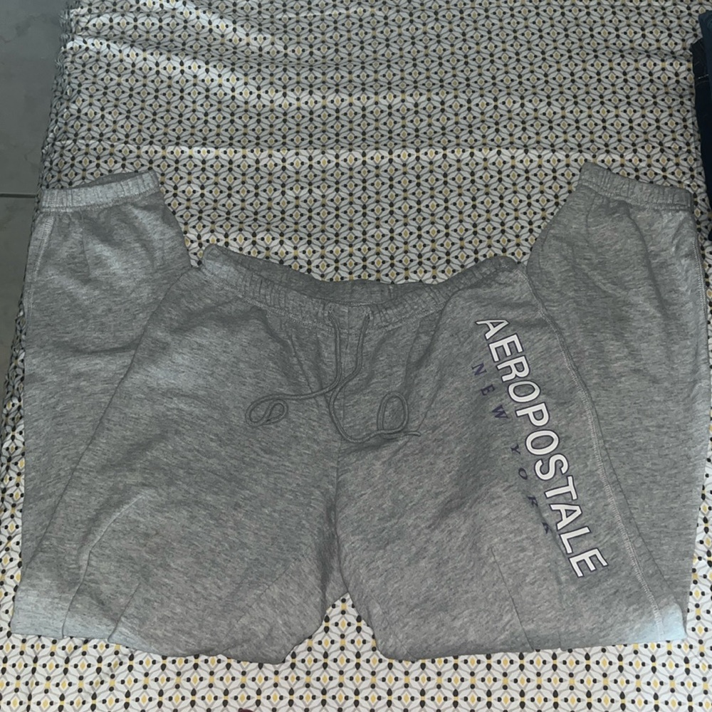 Aeropostale warmer/ sweatpants size m grey